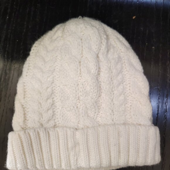 Timberland White Cable Knit Beanie - Picture 2 of 3